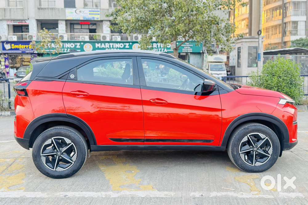 Tata Nexon Fearless Plus 1.2 Revotron Petrol 6 Mt, 2024, Diesel