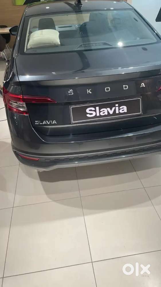 Skoda Slavia 2024 Petrol 27000 Km Driven