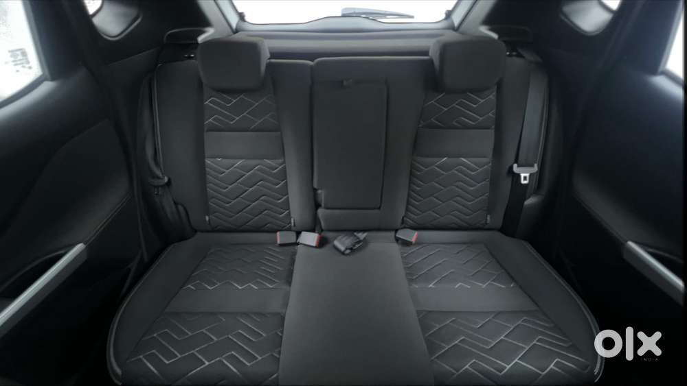 Nissan Magnite 1.0 Xv Premium Turbo Cvt (o), 2022, Petrol