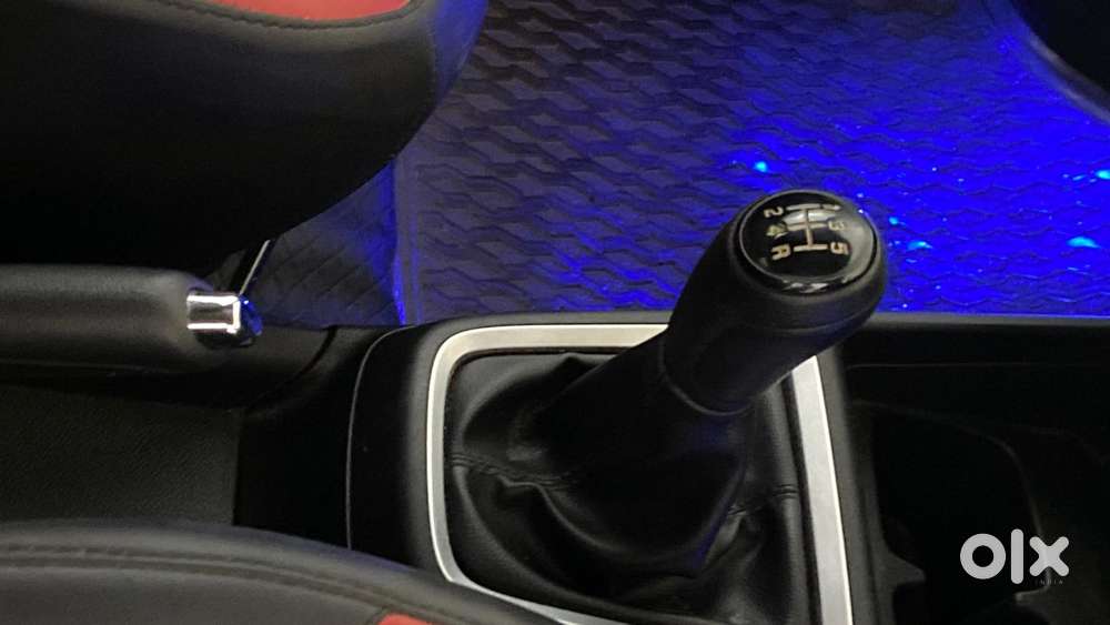Maruti Suzuki Swift Vxi, 2020, Petrol