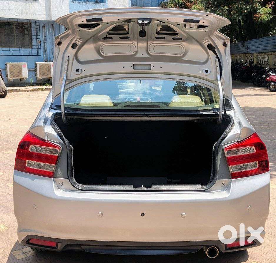 Honda City V At Sunroof I-vtec, 2013, Petrol