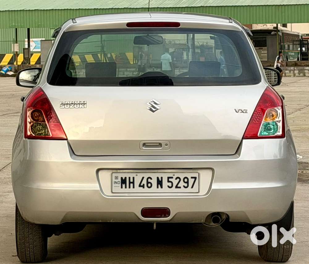 Maruti Suzuki Swift Vxi Bsiv, 2011, Petrol