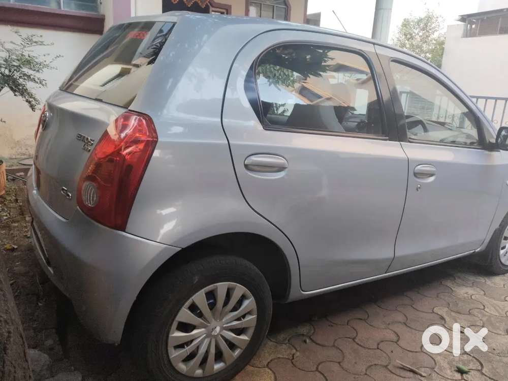 Mh09 Toyota Etios Liva 2012 Diesel