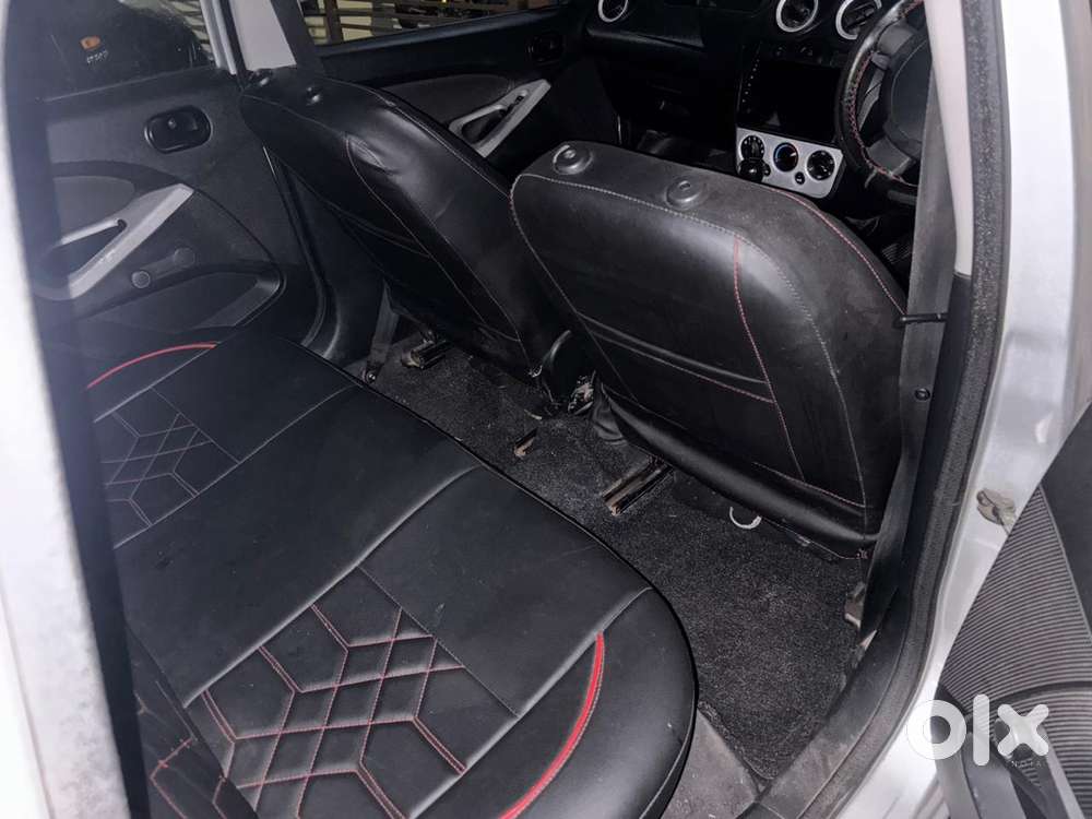 Ford Figo Petrol 2011