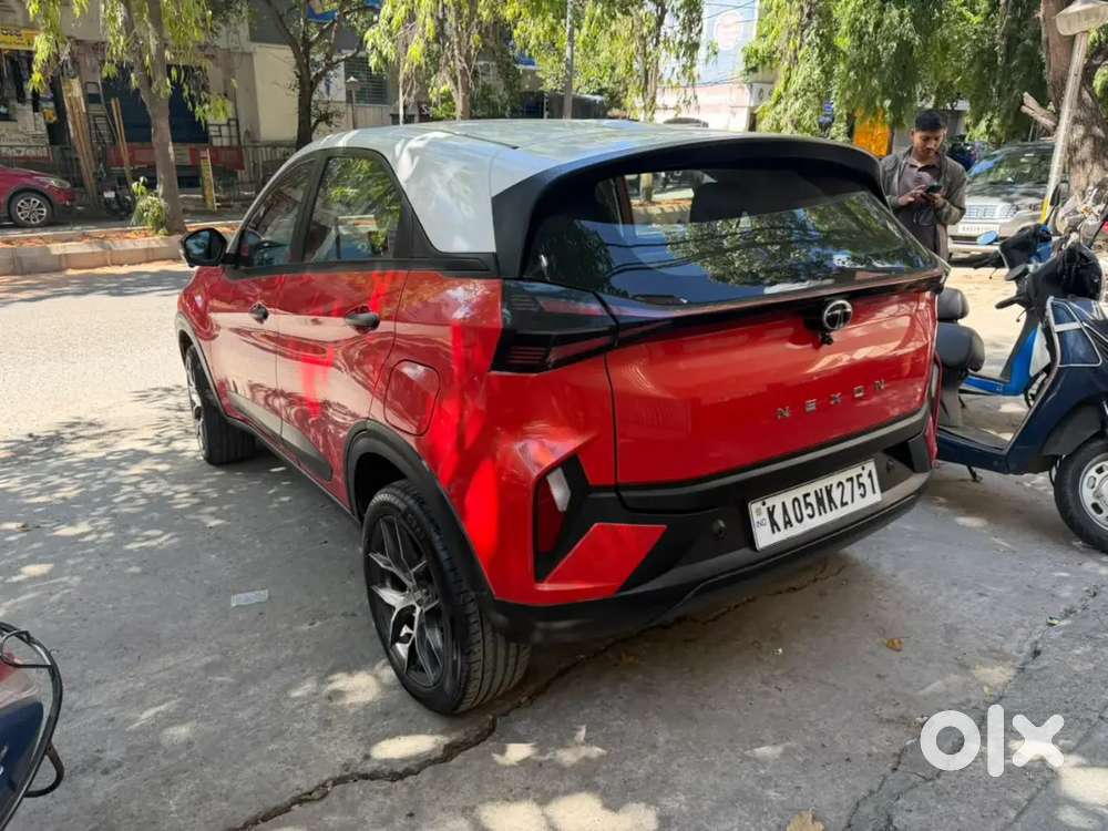 Tata Nexon  Petrol 2024 Manual