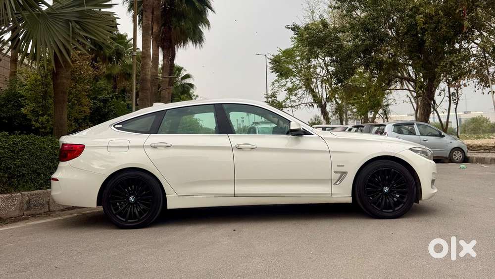 Bmw 3 Series Gt 320d Luxury Line, 2018, Diesel
