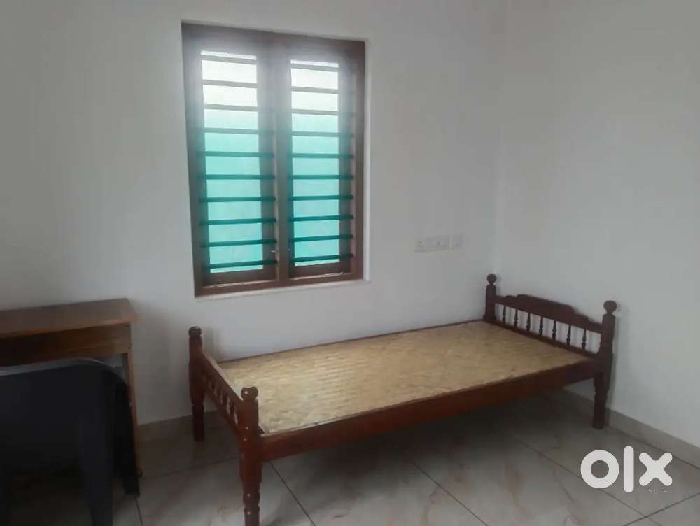 1BHK in Kacheripady