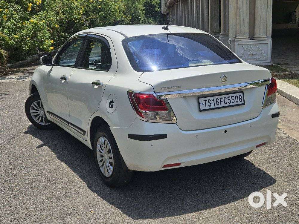 Maruti Suzuki Swift Dzire Vxi Optional, 2021, Petrol