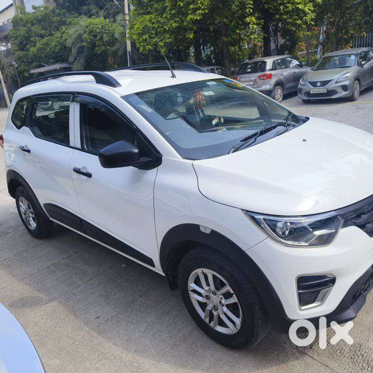 Renault Triber Rxl, 2022, Petrol