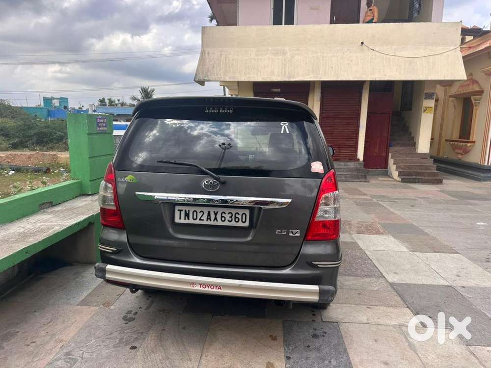Toyota Innova 2013 Diesel Well Maintained
