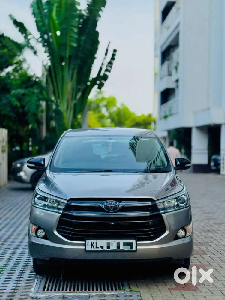 Innova Crysta 2.8 Zx Automatic