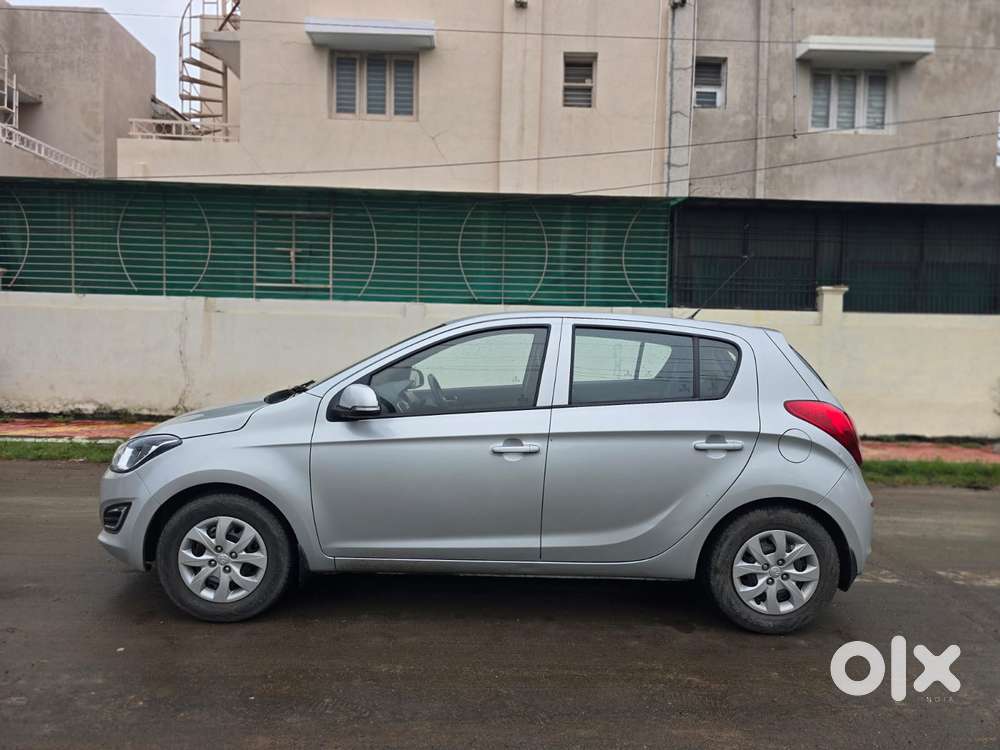 Hyundai I20 1.2 Magna Executive, 2013, Cng & Hybrids