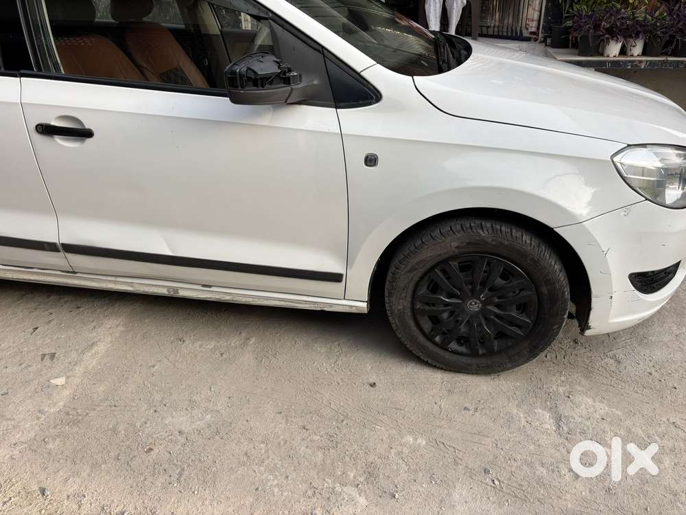 Skoda Rapid 2011-2013 1.6 Mpi Elegance, 2012, Petrol
