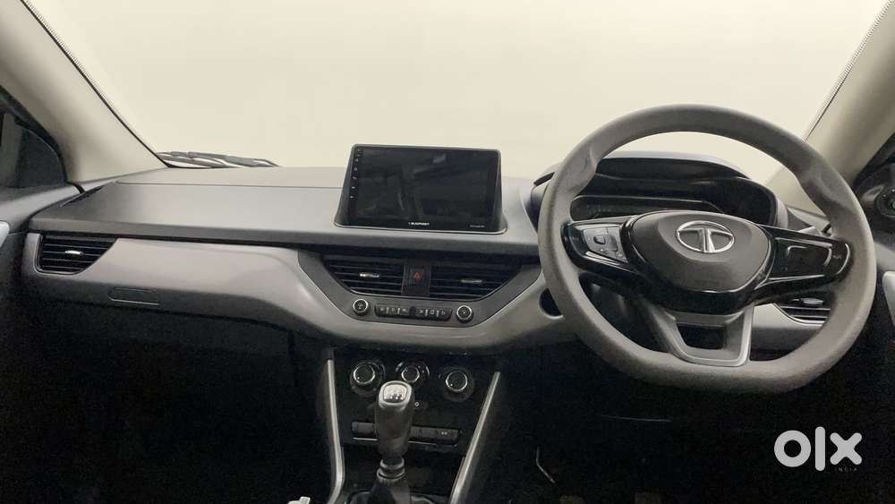 Tata Nexon 1.2 Revotron Xm (s), 2022, Petrol