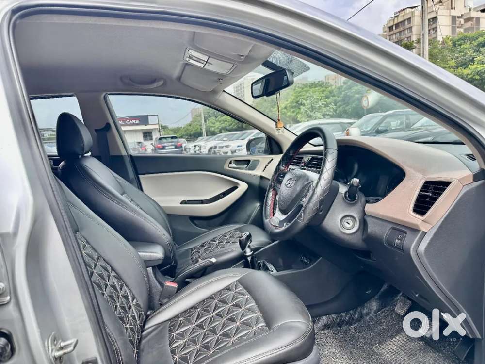 Hyundai Elite I20 Sportz (o) 1.4, 2015, Diesel