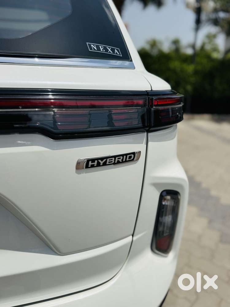 Maruti Suzuki Vitara Brezza G Smart Hybrid Alpha, 2023, Petrol