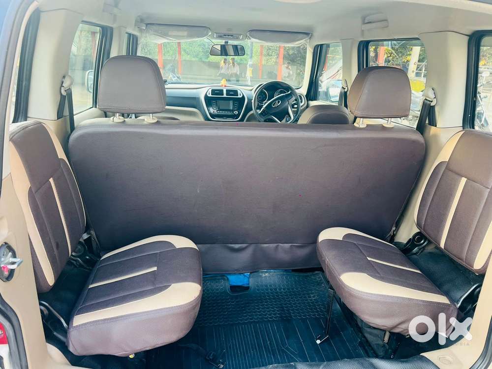 Mahindra Tuv 300 T8, 2017, Diesel