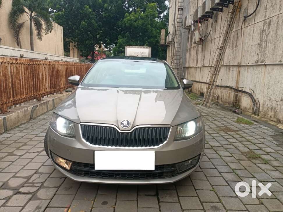 Skoda Octavia 1.8 Tsi Style Plus At, 2016, Petrol