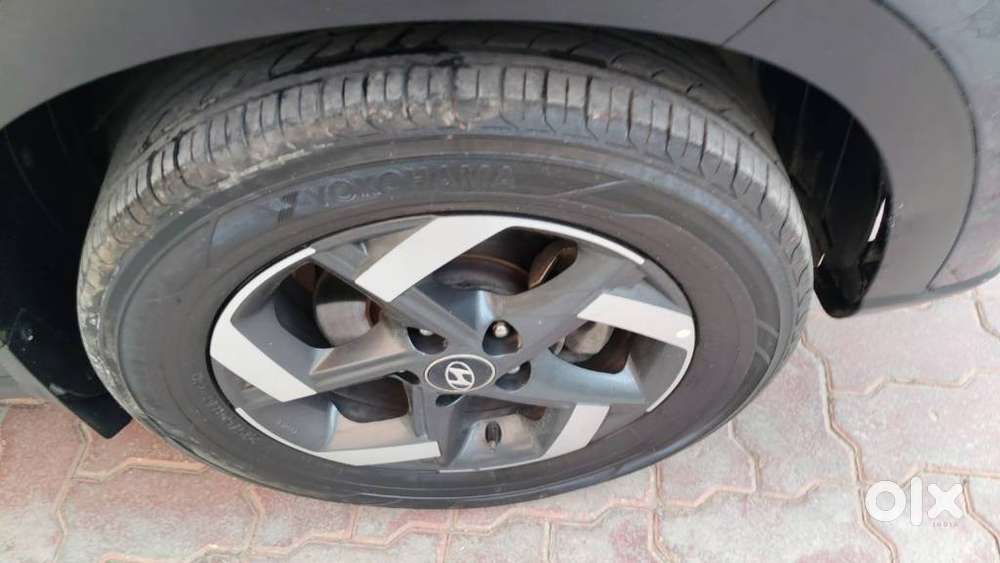 Hyundai Venue Sx Plus Turbo Dct, 2019, Petrol