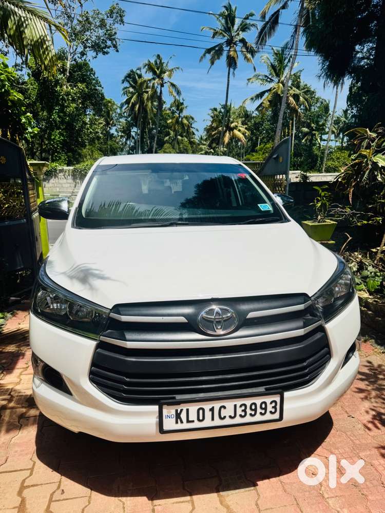 2018 Crysta G  8 Seater  Kerala Registration Without  Accident Car