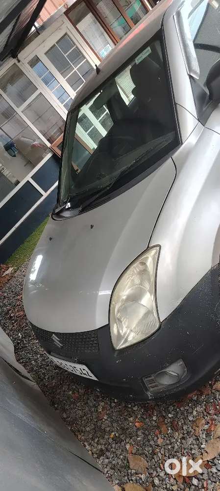 Maruti Suzuki Swift 2011 Petrol 75000 Km Driven