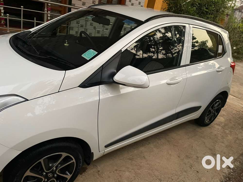 Hyundai Grand I10 2018 Petrol 27357 Km Driven