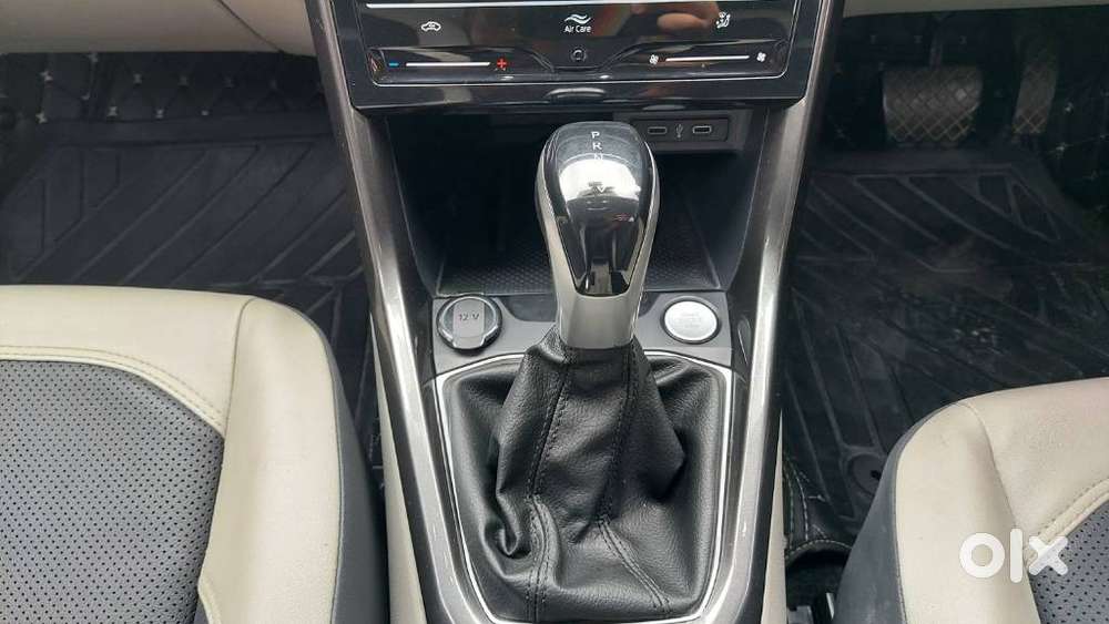 Volkswagen Taigun 1.0 Tsi Topline At, 2024, Petrol