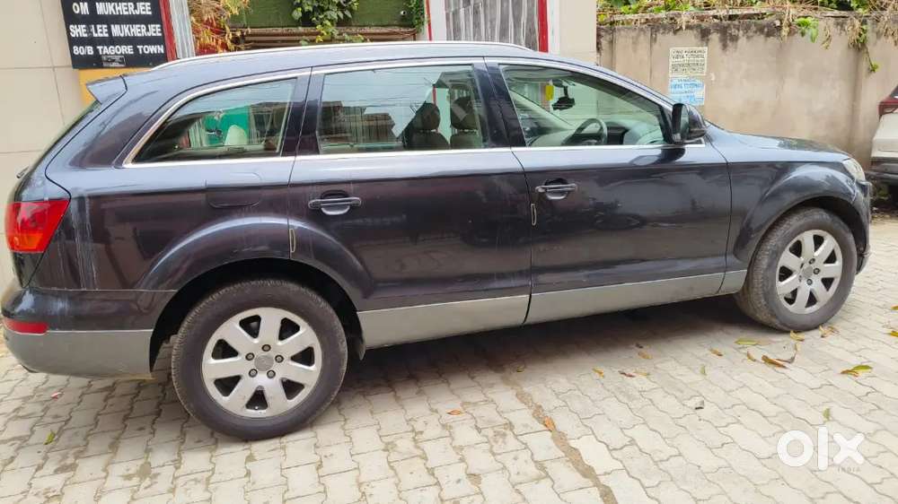 Audi Q7 2009 Diesel 98000 Km Driven