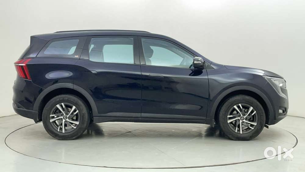 Mahindra Xuv700 2.2 Ax 5 Diesel At 7 Str, 2023, Diesel