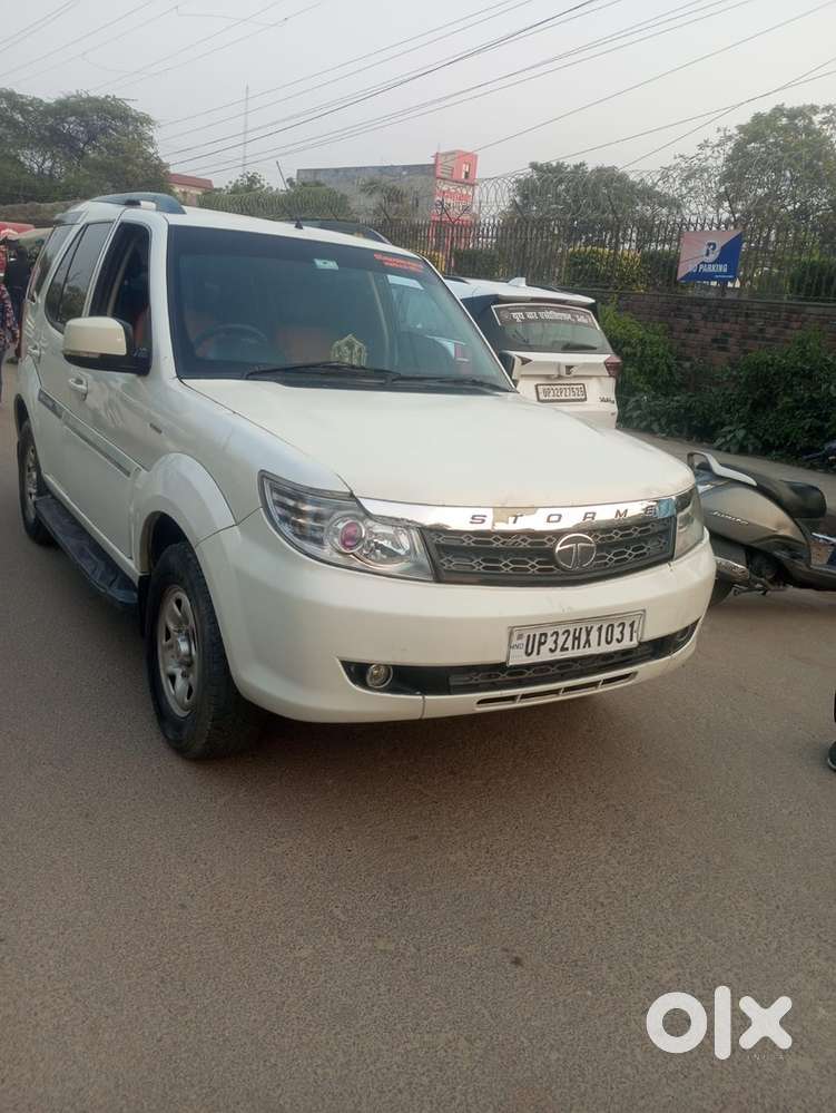 Tata Safari Storme 2017 Diesel 110000 Km Driven