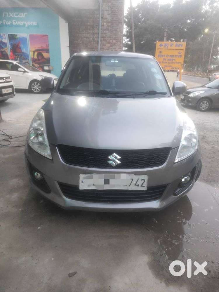 Maruti Suzuki Swift Lxi Optional-o, 2017, Petrol