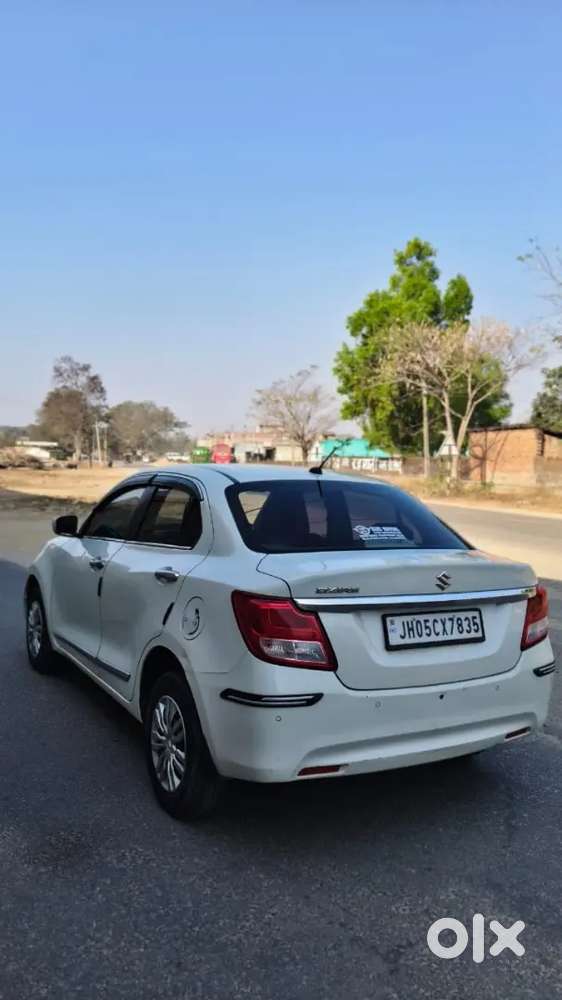 Maruti Suzuki Dzire 2021 Petrol 70000 Km Driven