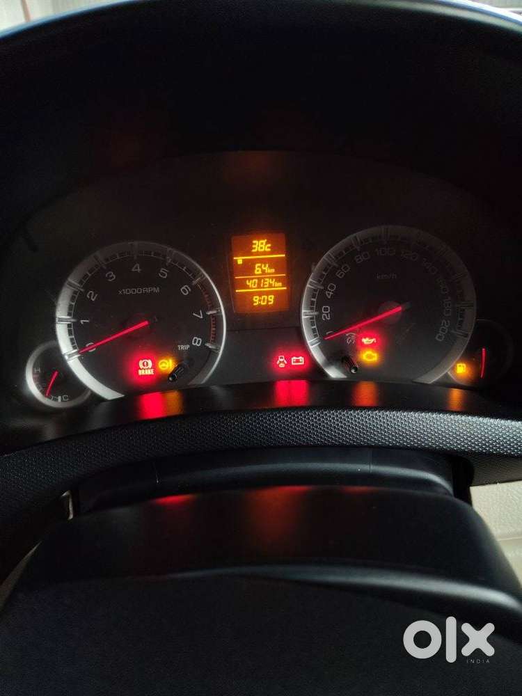 Maruti Suzuki Swift Dzire 1.2 Zxi Bsiv, 2013, Petrol