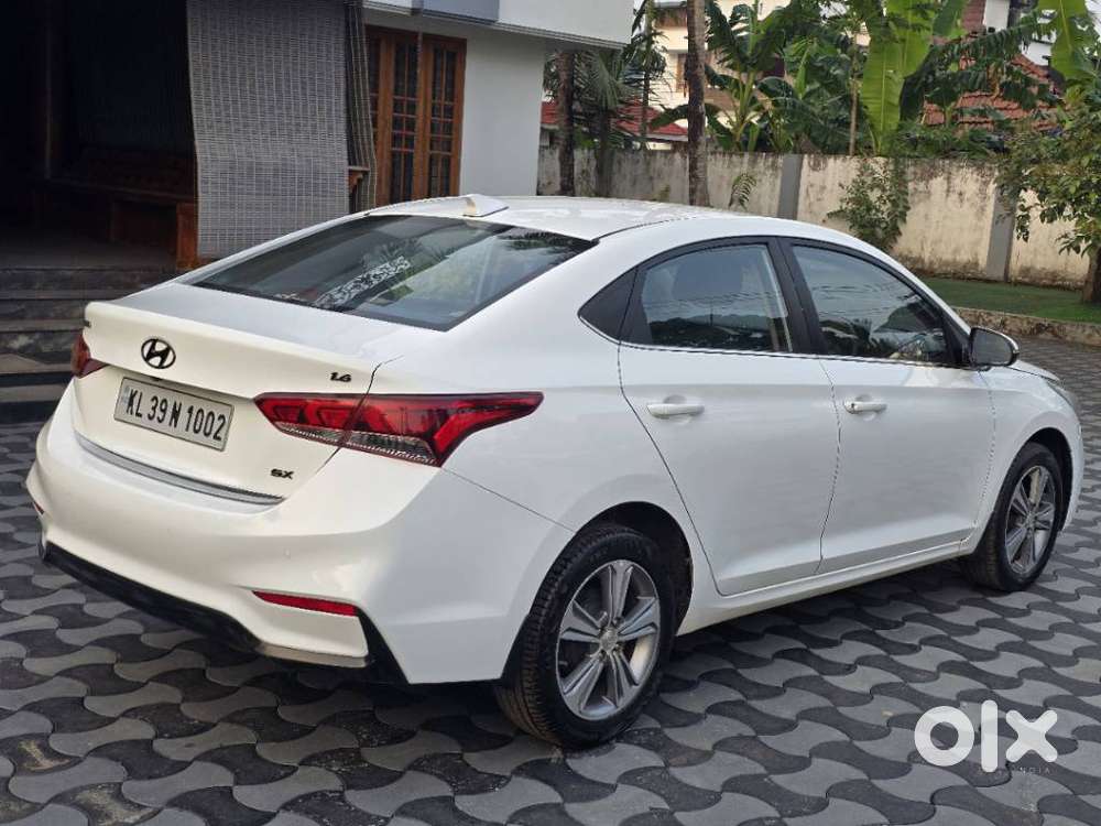 Hyundai Verna, 2018, Petrol
