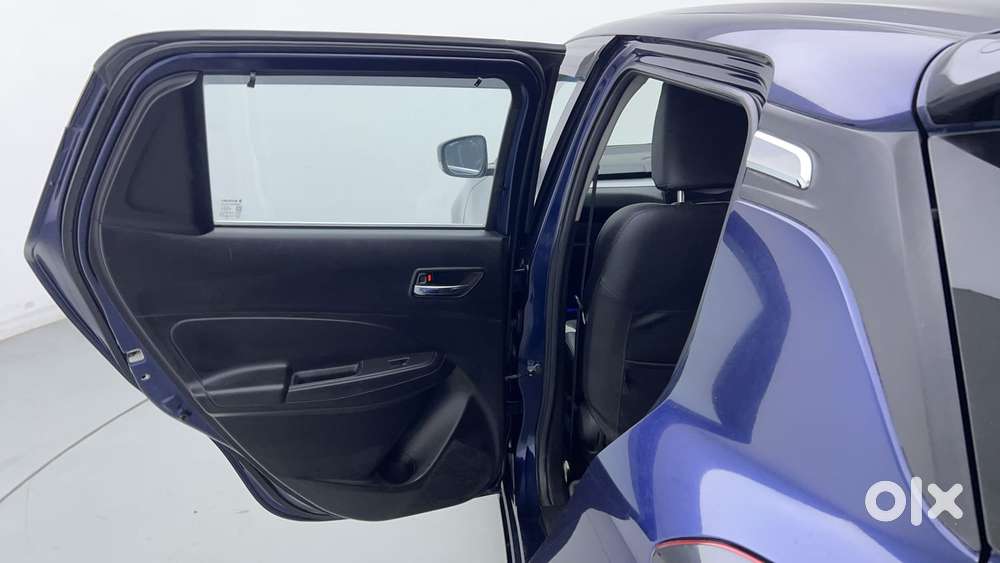 Maruti Suzuki Swift Amt Vvt Vxi, 2022, Petrol