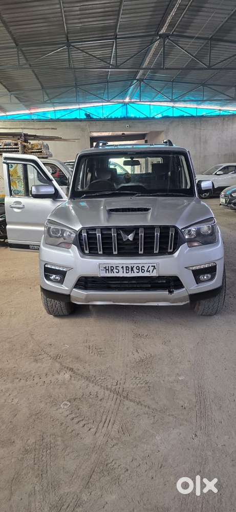 Mahindra Scorpio 2017 Diesel 135000 Km Driven Urgent Sell Need Mony