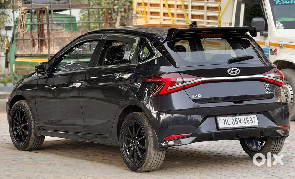 Hyundai I20 Asta 1.2 O With Sunroof, 2021, Petrol