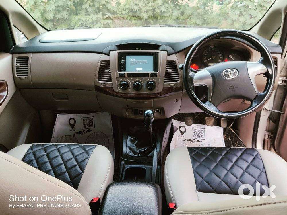 Toyota Innova 2.5 G (diesel) 7 Seater, 2016, Diesel