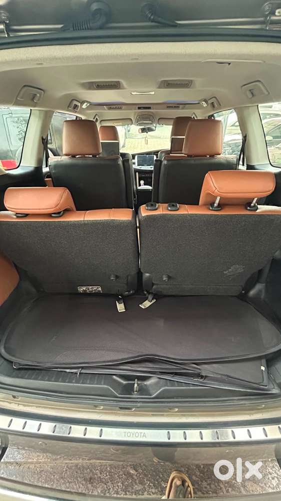 Toyota Innova Crysta 2.8z Automatic, 2019, Diesel