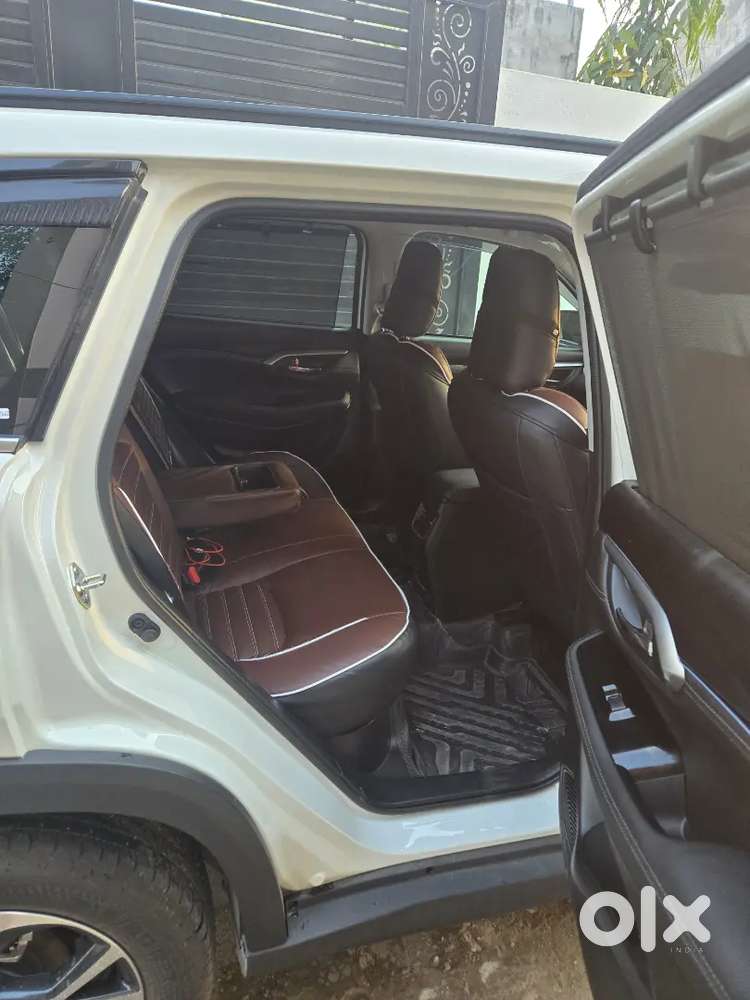 New Car Only 3 Month Old Only 2300 Km Run