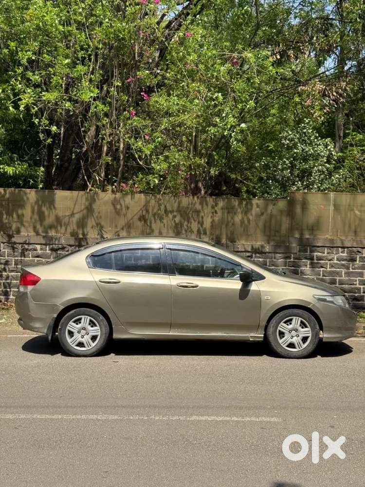 Honda City 2009 Cng & Hybrids Well Maintained