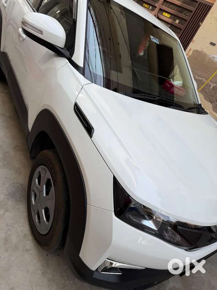 Maruti Suzuki Brezza 2025 Lxi Smart Hybrid