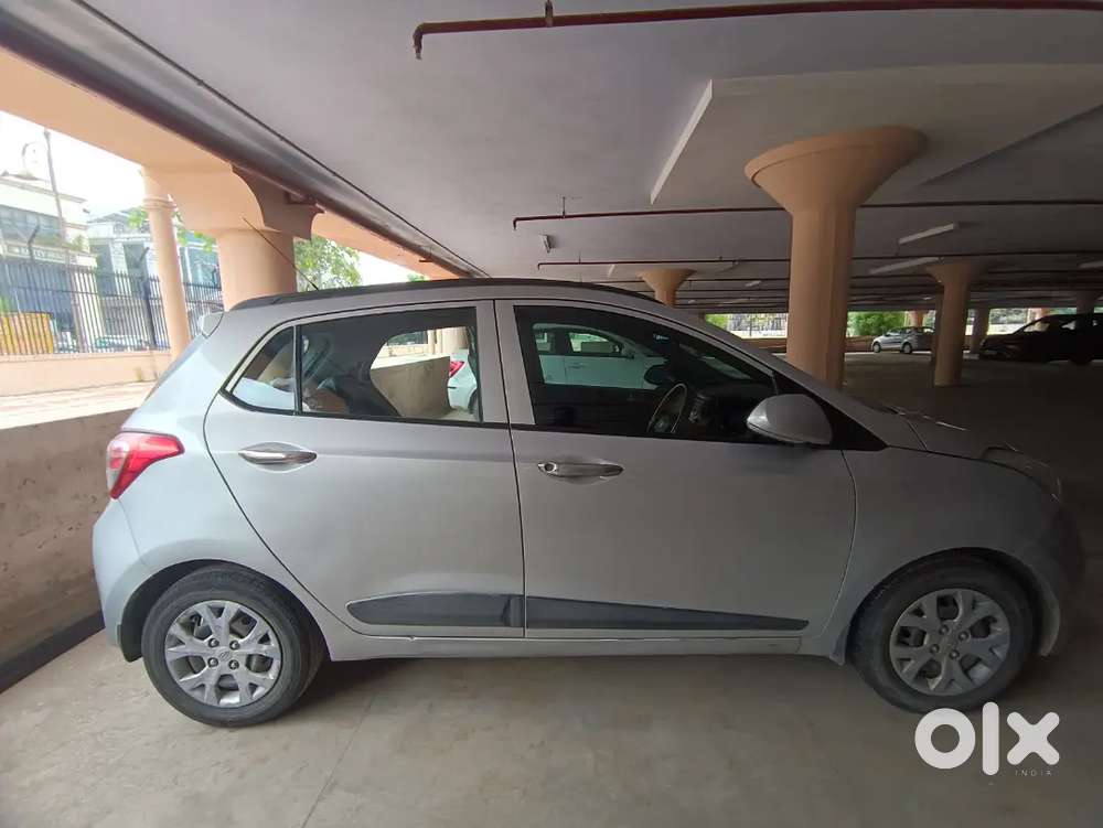 Hyundai Grand I10 Sportz 2015