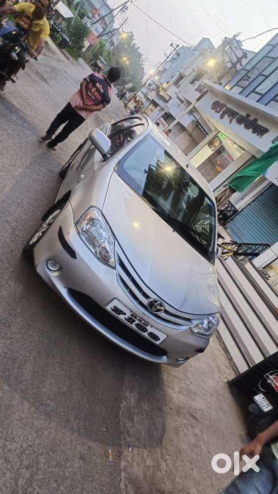 Toyota Etios Liva 2011