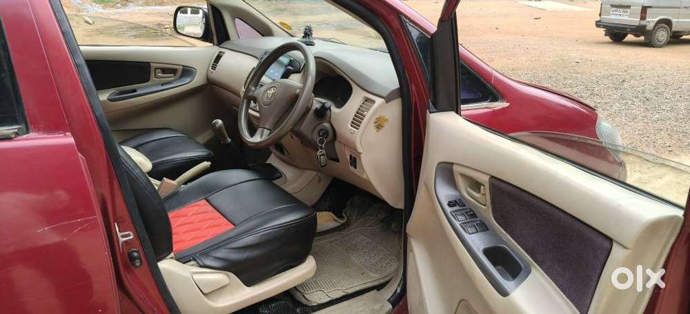 Toyota Innova 2.5 G (diesel) 8 Seater, 2008, Diesel