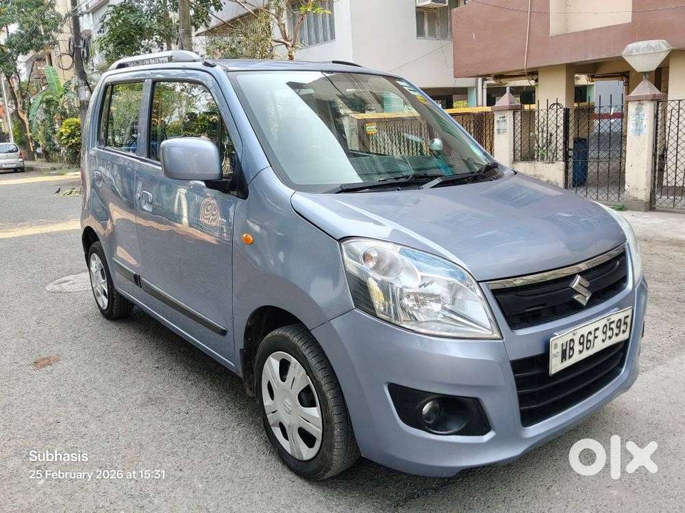 Maruti Suzuki Wagon R Vxi Amt1.2, 2017, Petrol