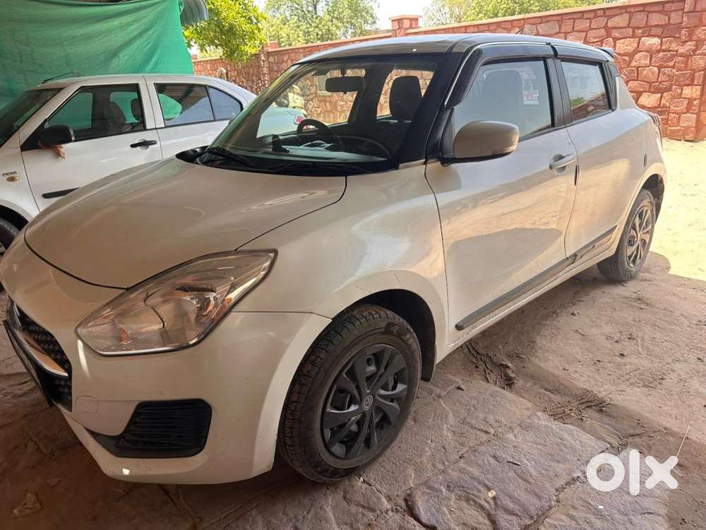 Maruti Suzuki Swift 2023 Petrol 65000 Km Driven