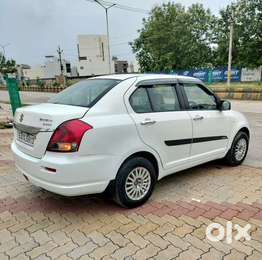 Maruti Suzuki Swift Dzire 1.2 Vxi Bsiv, 2011, Cng & Hybrids