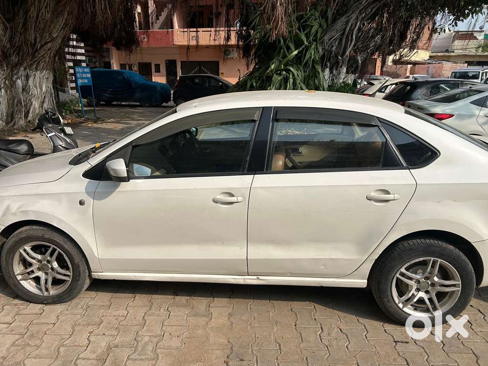 Skoda Rapid 2012 Diesel 900000 Km Driven