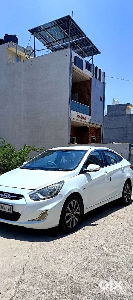 Hyundai Verna 2014